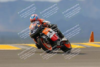 media/Sep-11-2022-SoCal Trackdays (Sun) [[81b7e951af]]/Turn 9 (930am)/